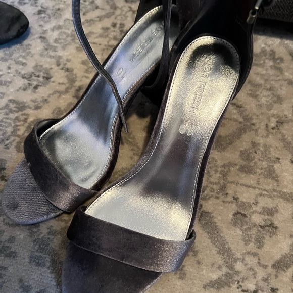 Silver velour sandal heels - Picture 2 of 2